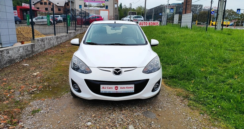 Mazda 2 cena 28999 przebieg: 81500, rok produkcji 2012 z Wieliczka małe 379